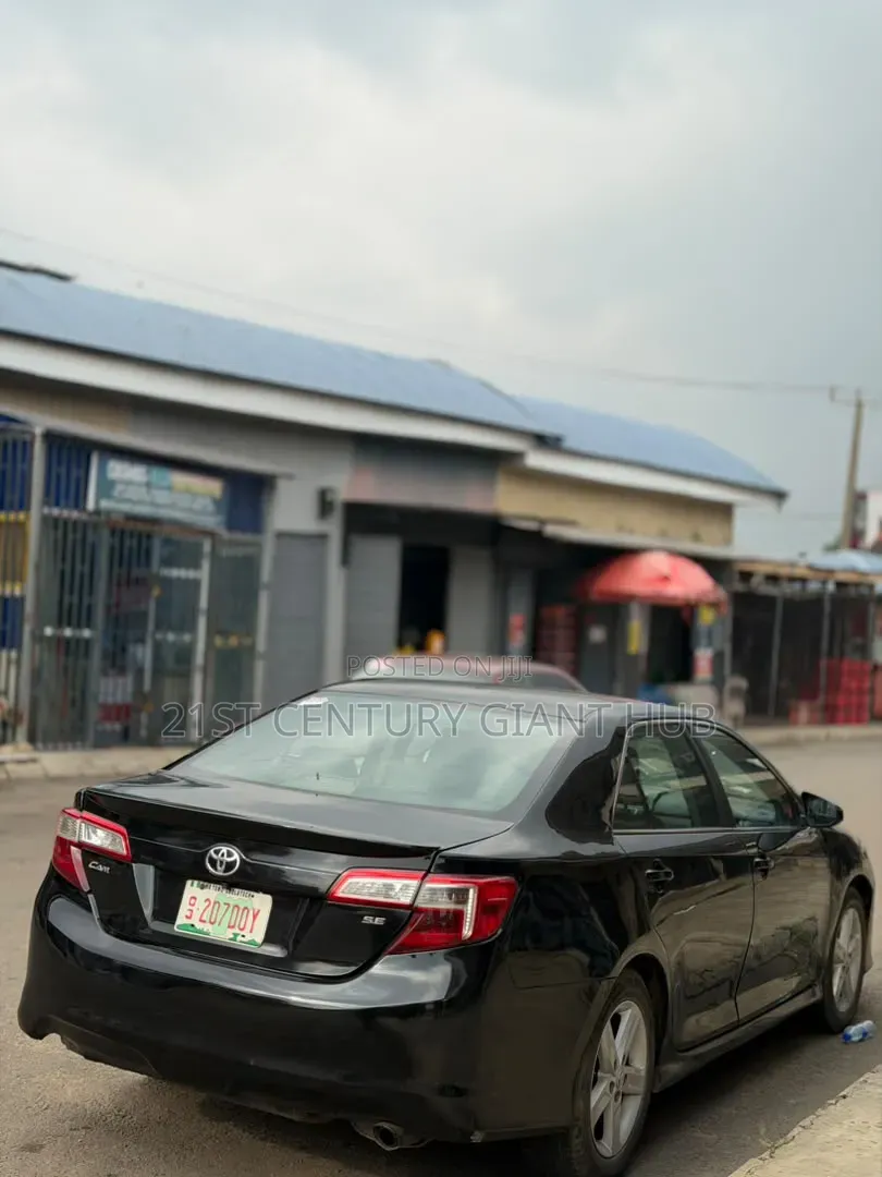 Toyota Camry 2013 Black