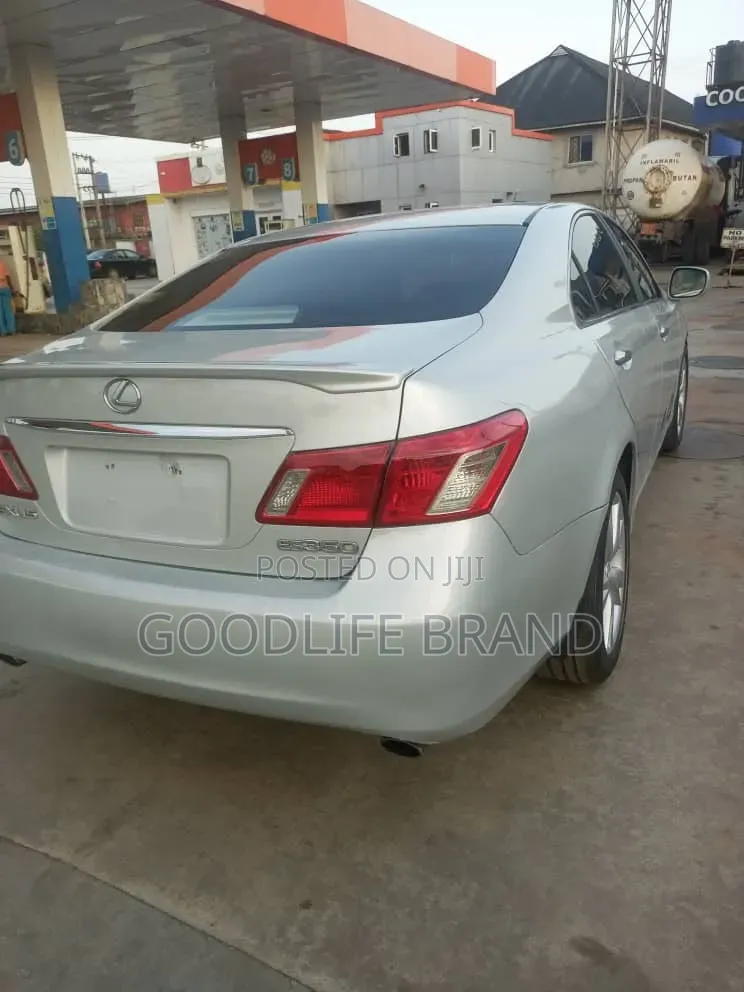 Lexus ES 350 2010 Gray