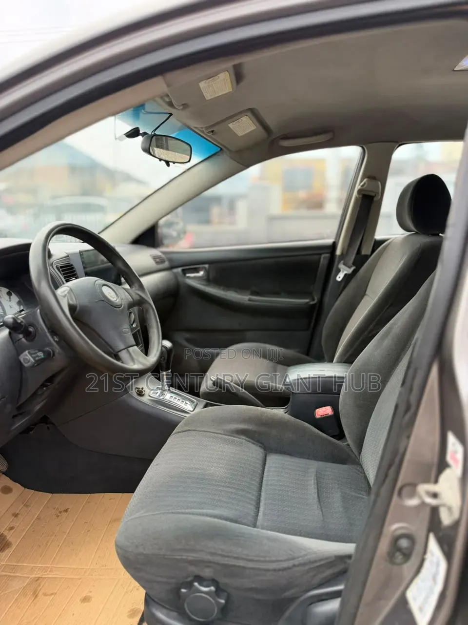 Toyota Corolla 2004 Gray