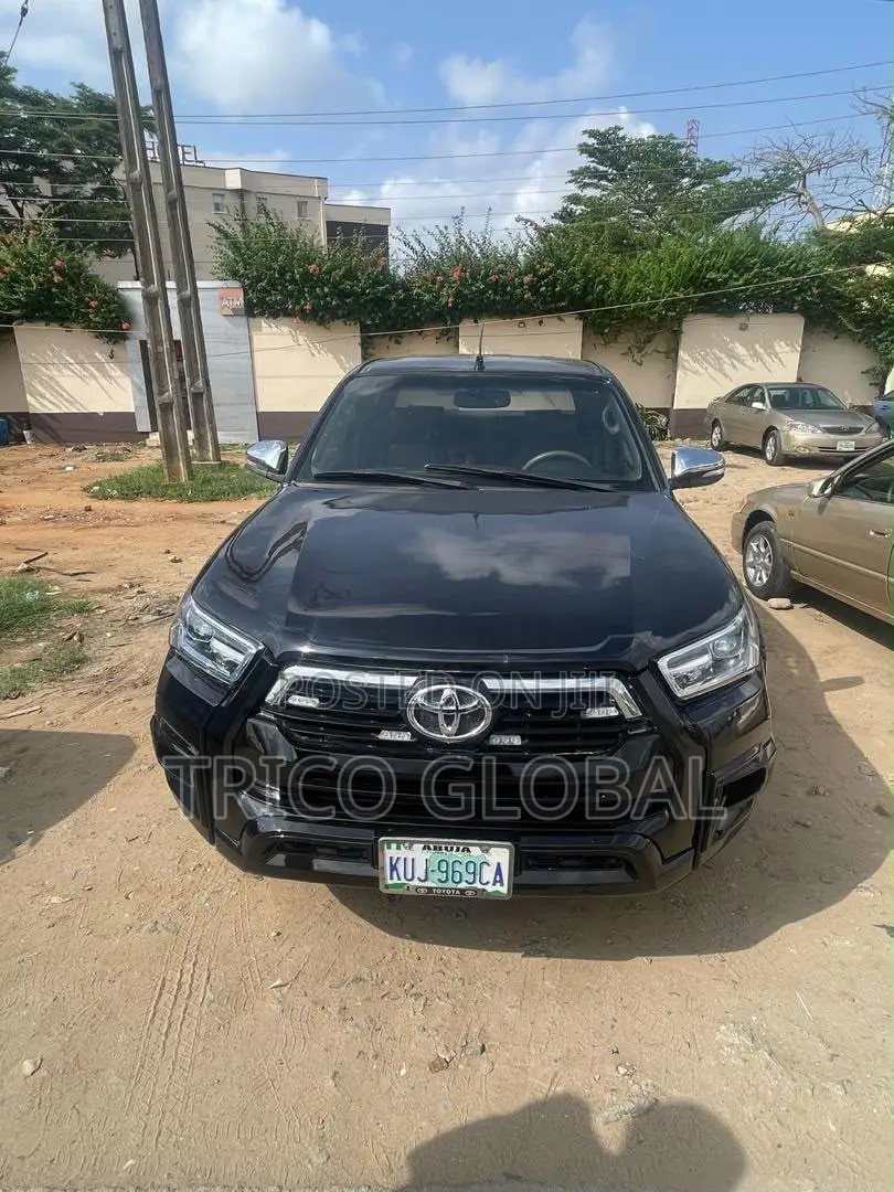 Toyota Hilux 2009 Black