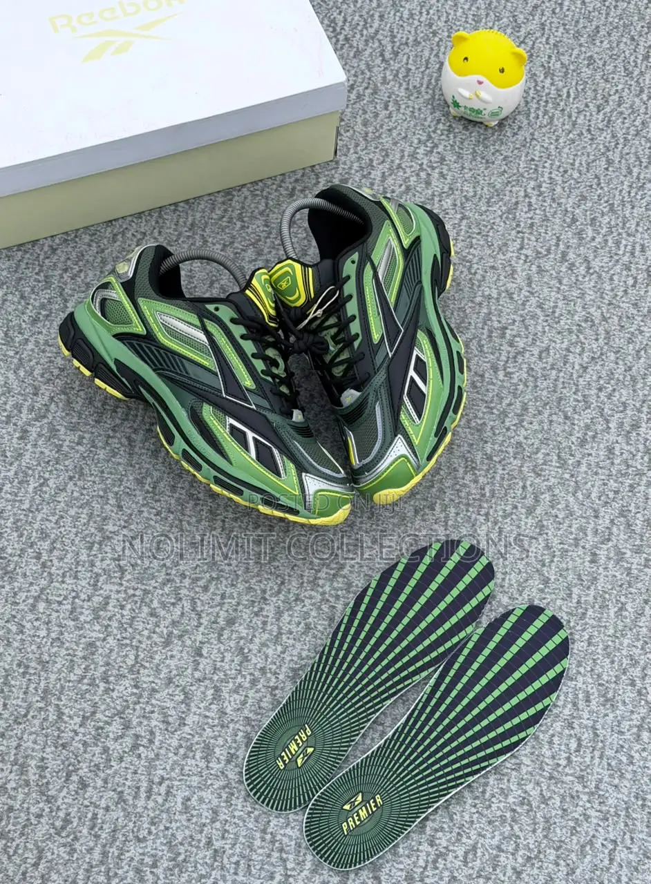 Reebok Premier Road Ultra Sneakers