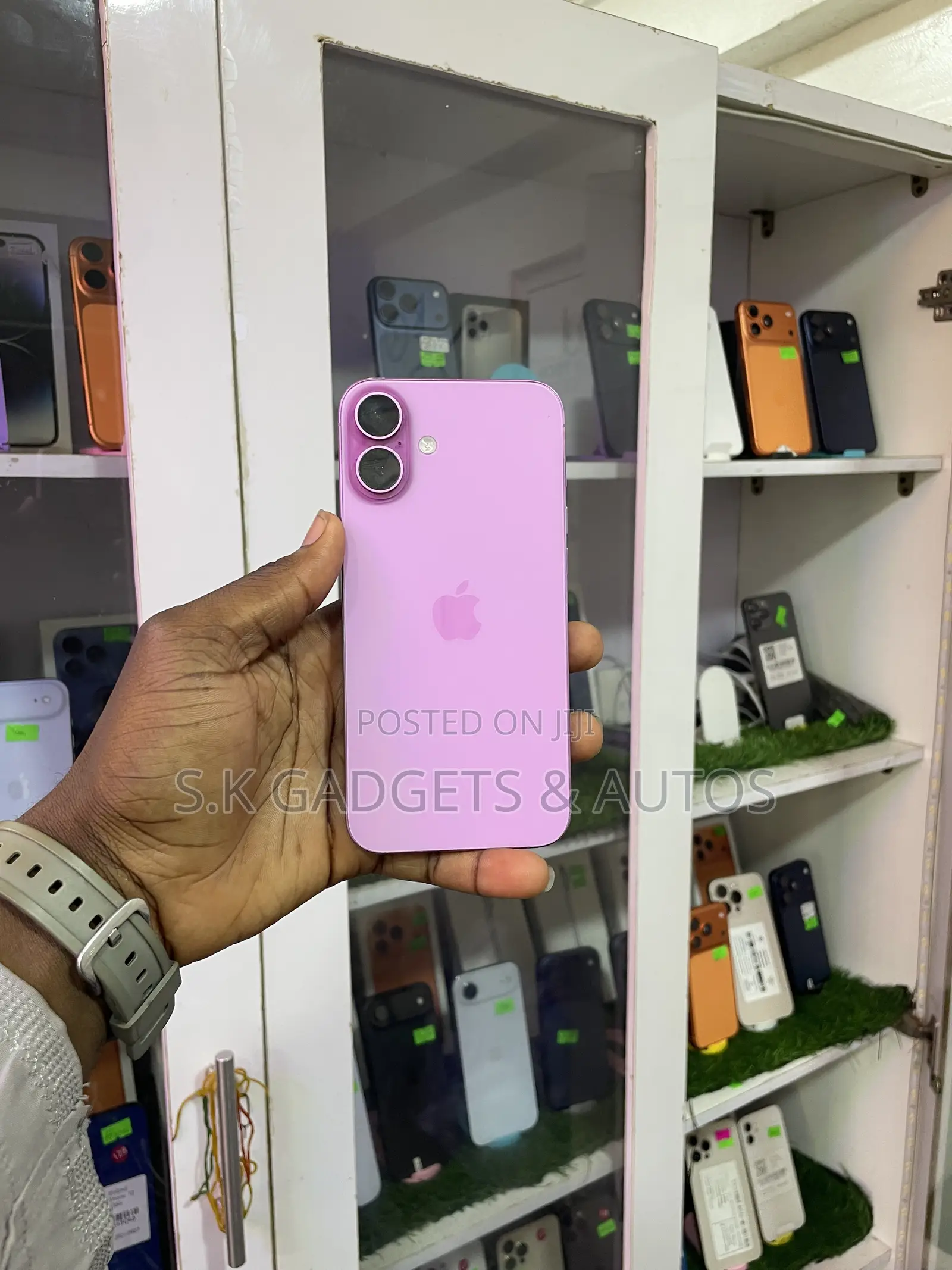 Apple iPhone 16 Plus 128 GB Pink