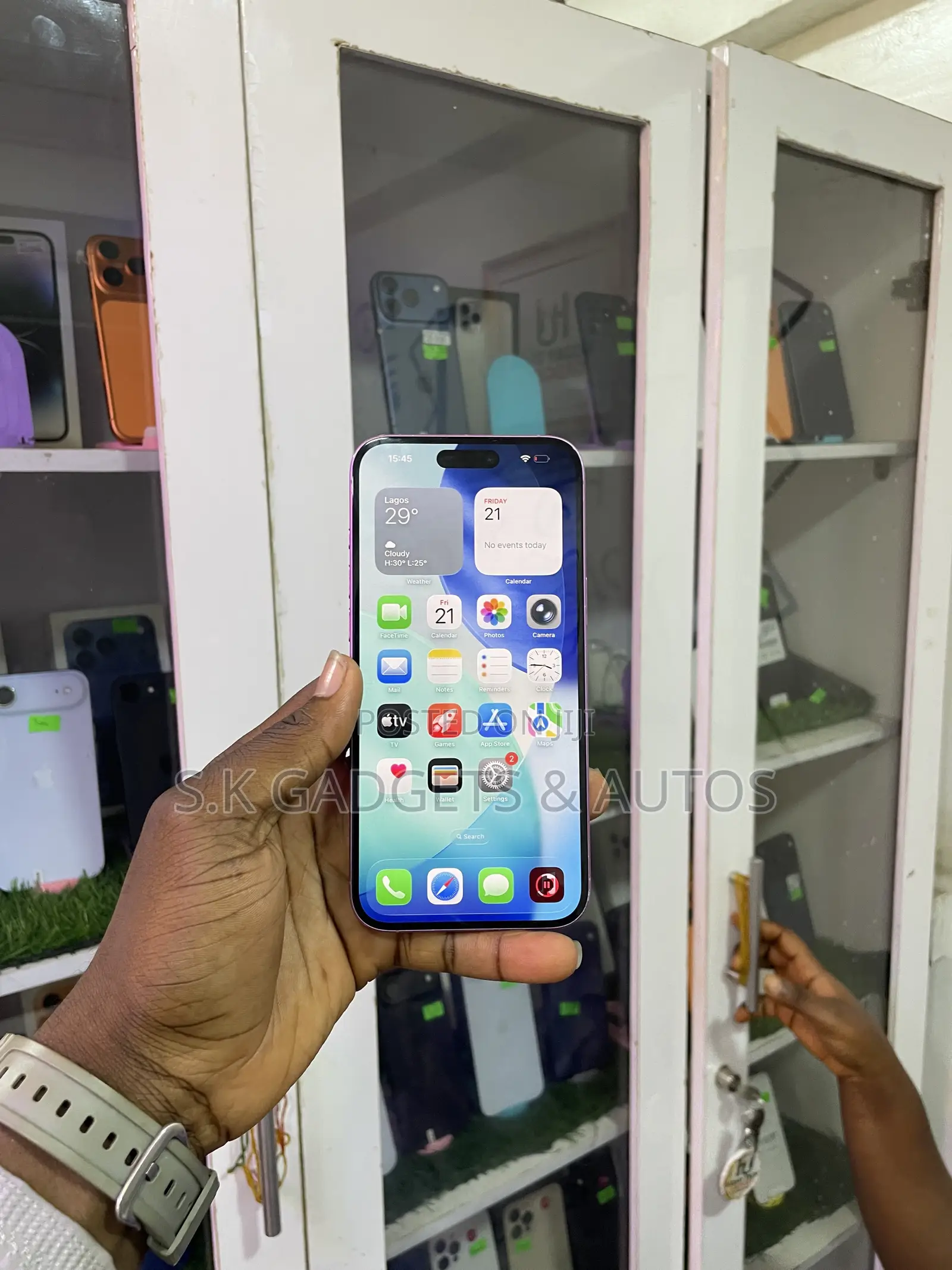 Apple iPhone 16 Plus 128 GB Pink