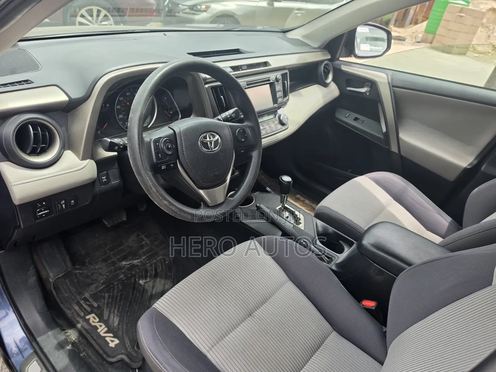 Toyota RAV4 2015 Blue