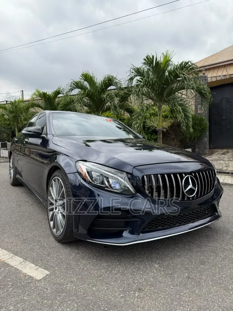 Mercedes-Benz C43 2018 Blue