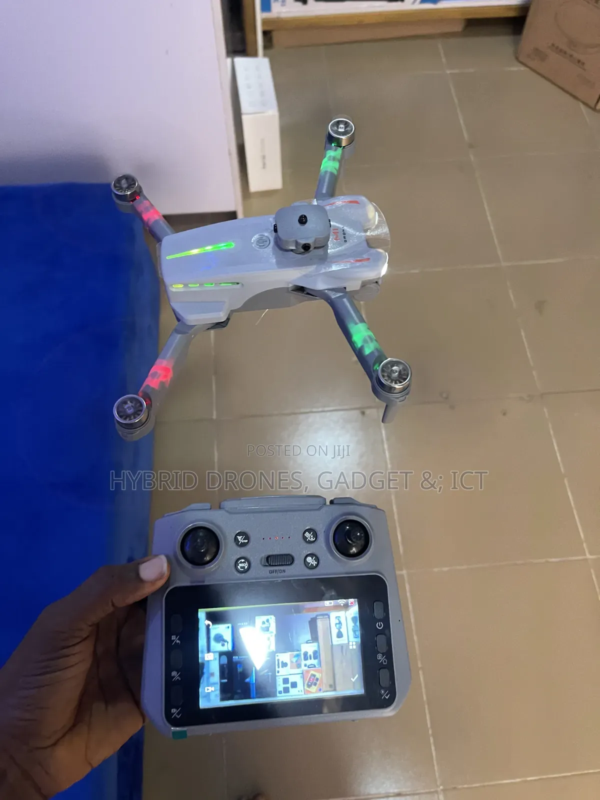 Smart Screen Ariel Drone + 2 Batteries