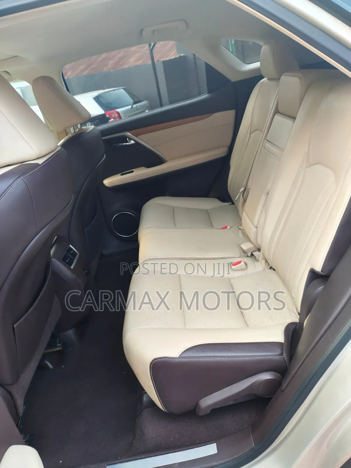 Lexus RX 350 FWD 2017 Gold