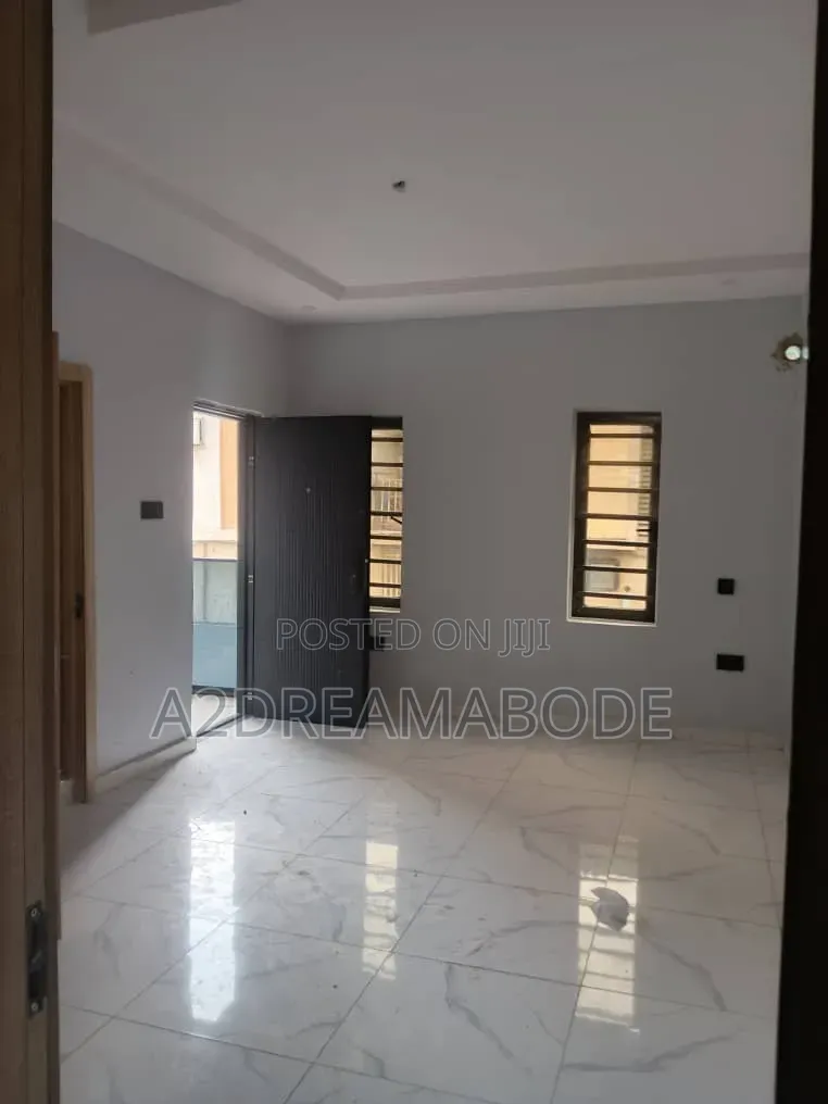 4bdrm Duplex in Gbagada for rent