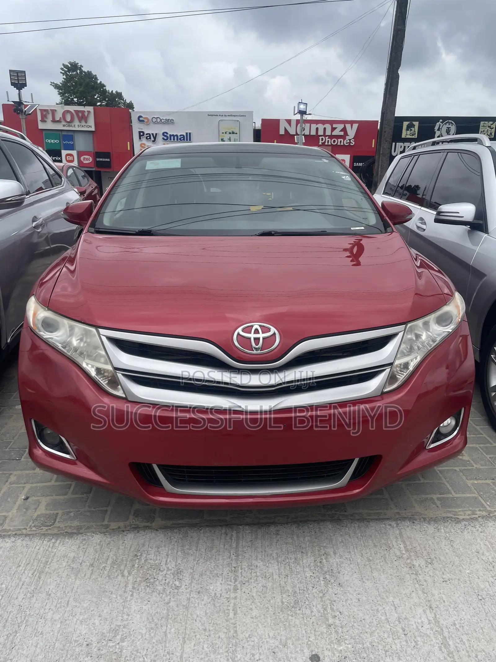 Toyota Venza XLE 2012 Red