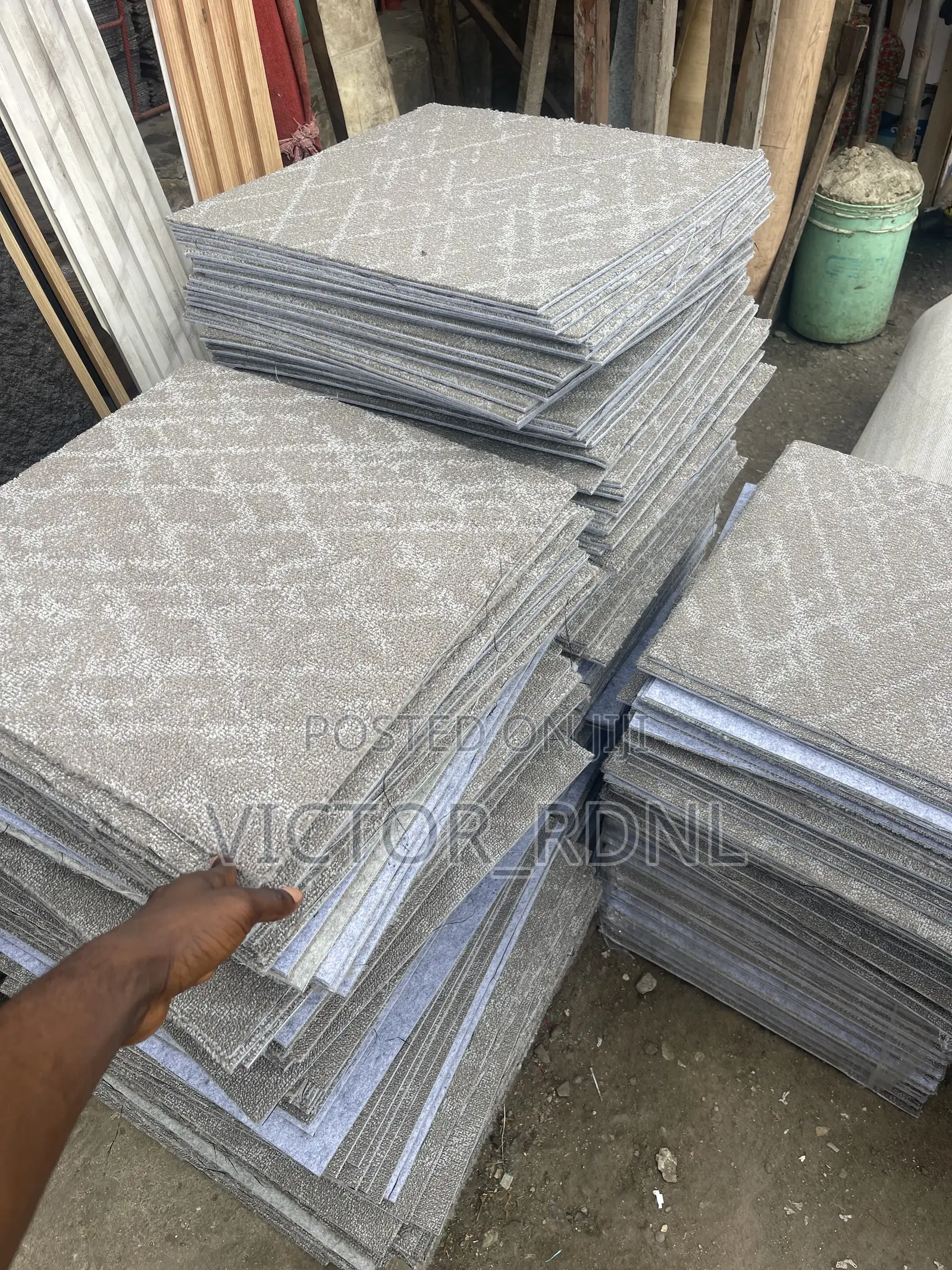 USA Rug Carpet Tiles Serious Buyers Only