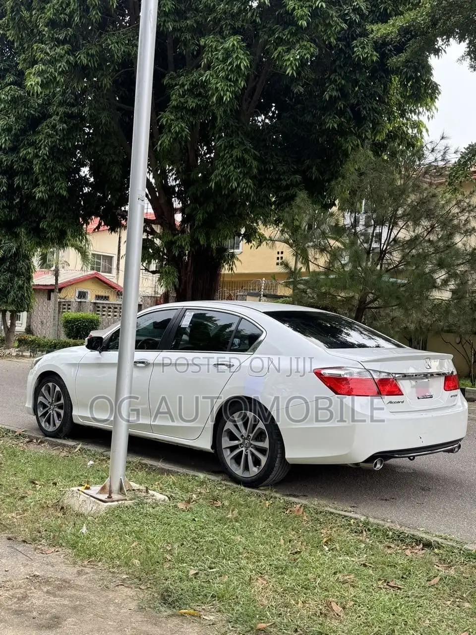 Honda Accord Sport 4dr Sedan (2.4L 4cyl 6M) 2014 White