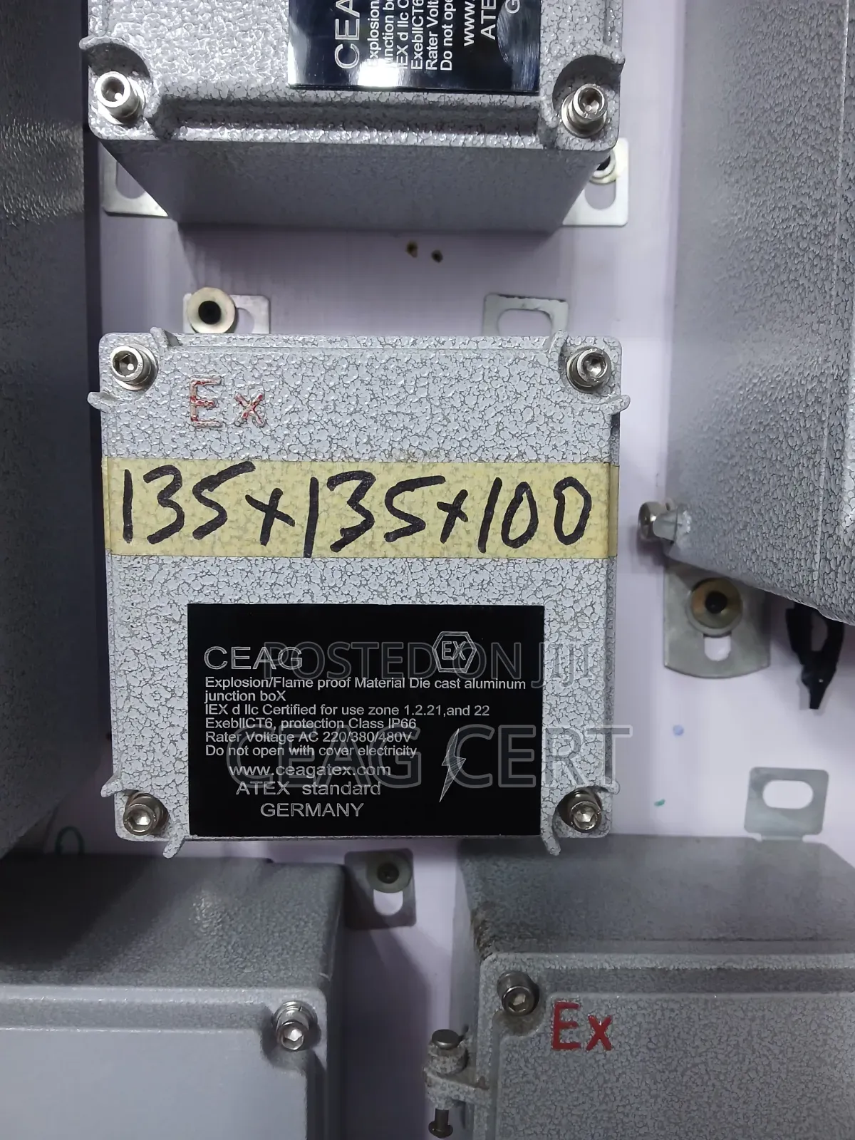 135 X 135 X 100 Explosion Proof Box