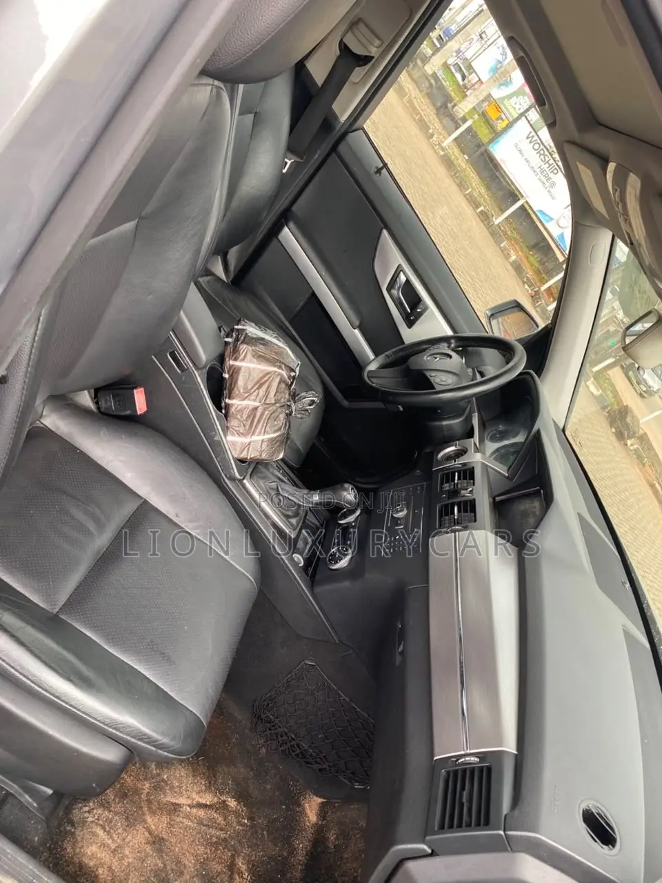 Mercedes-Benz GLK-Class 2010