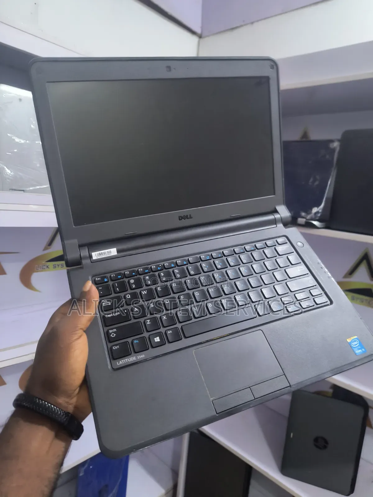 Laptop Dell Latitude 3450 8GB Intel Core i5 HDD+SSD 500GB