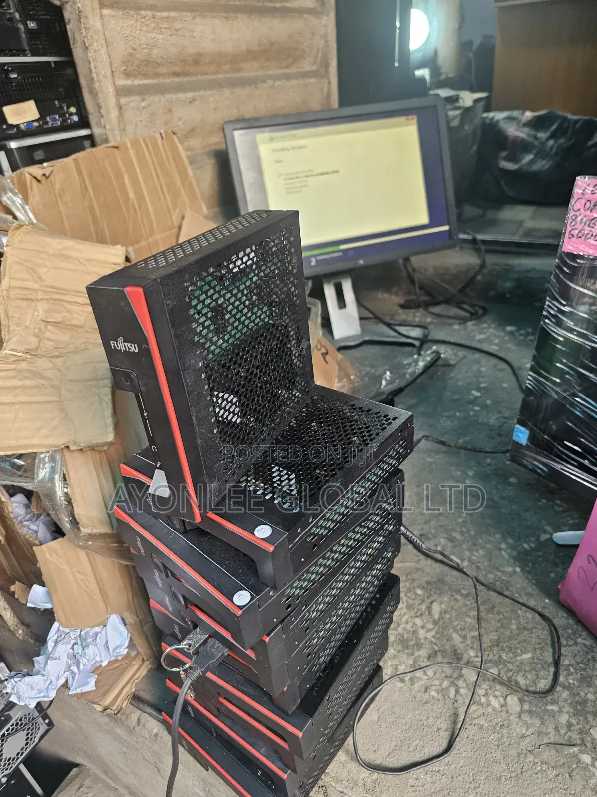 Desktop Computer Fujitsu Futro S740 4GB SSD 32GB