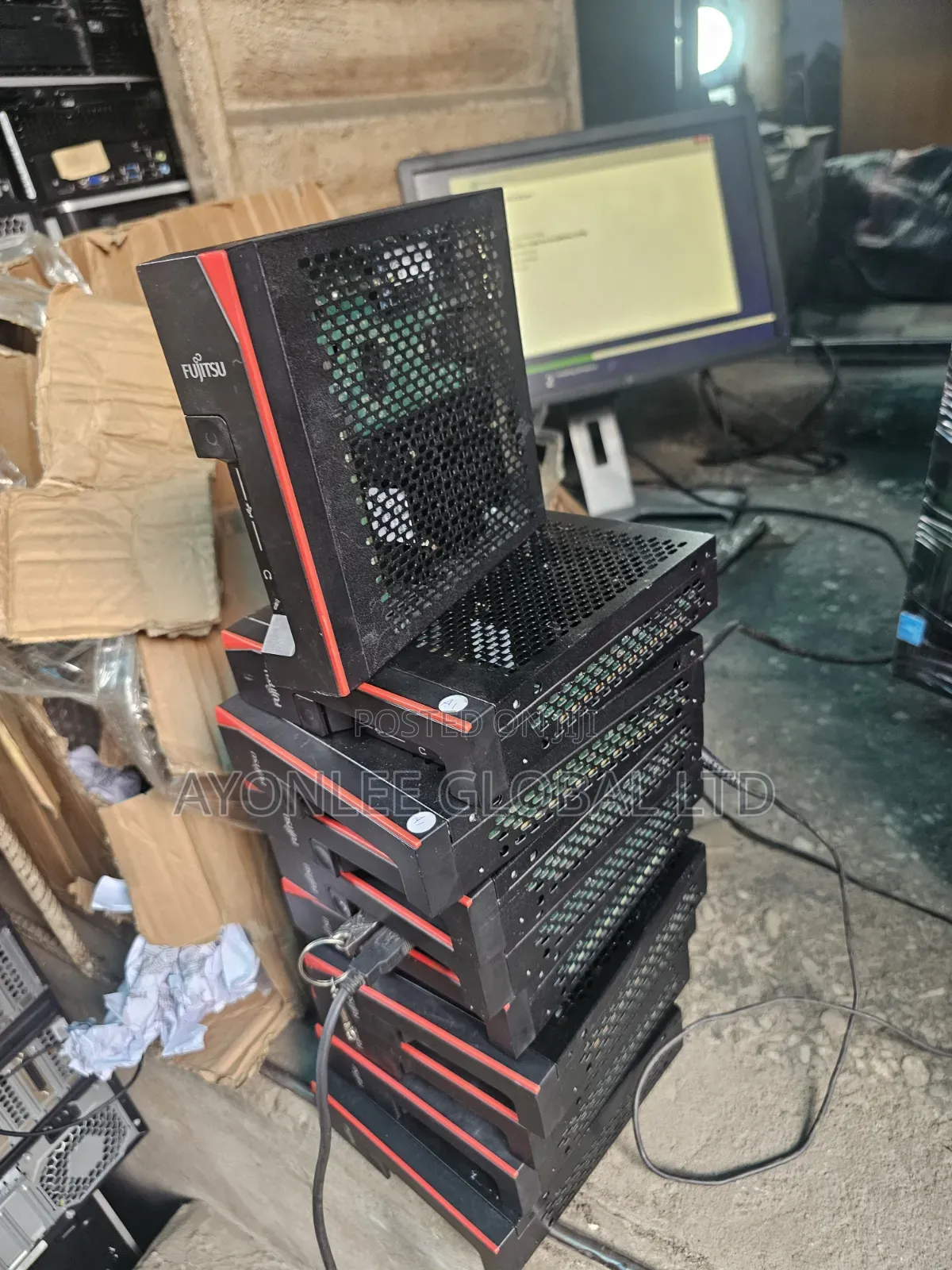 Desktop Computer Fujitsu Futro S740 4GB SSD 32GB
