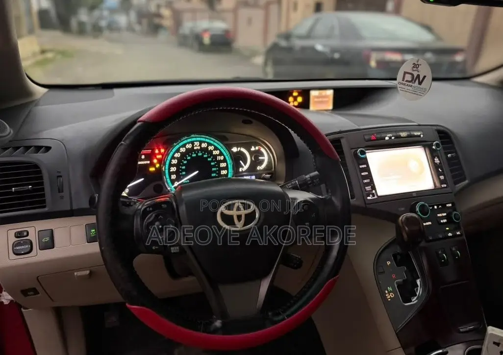 Toyota Venza Limited AWD V6 2013 Red