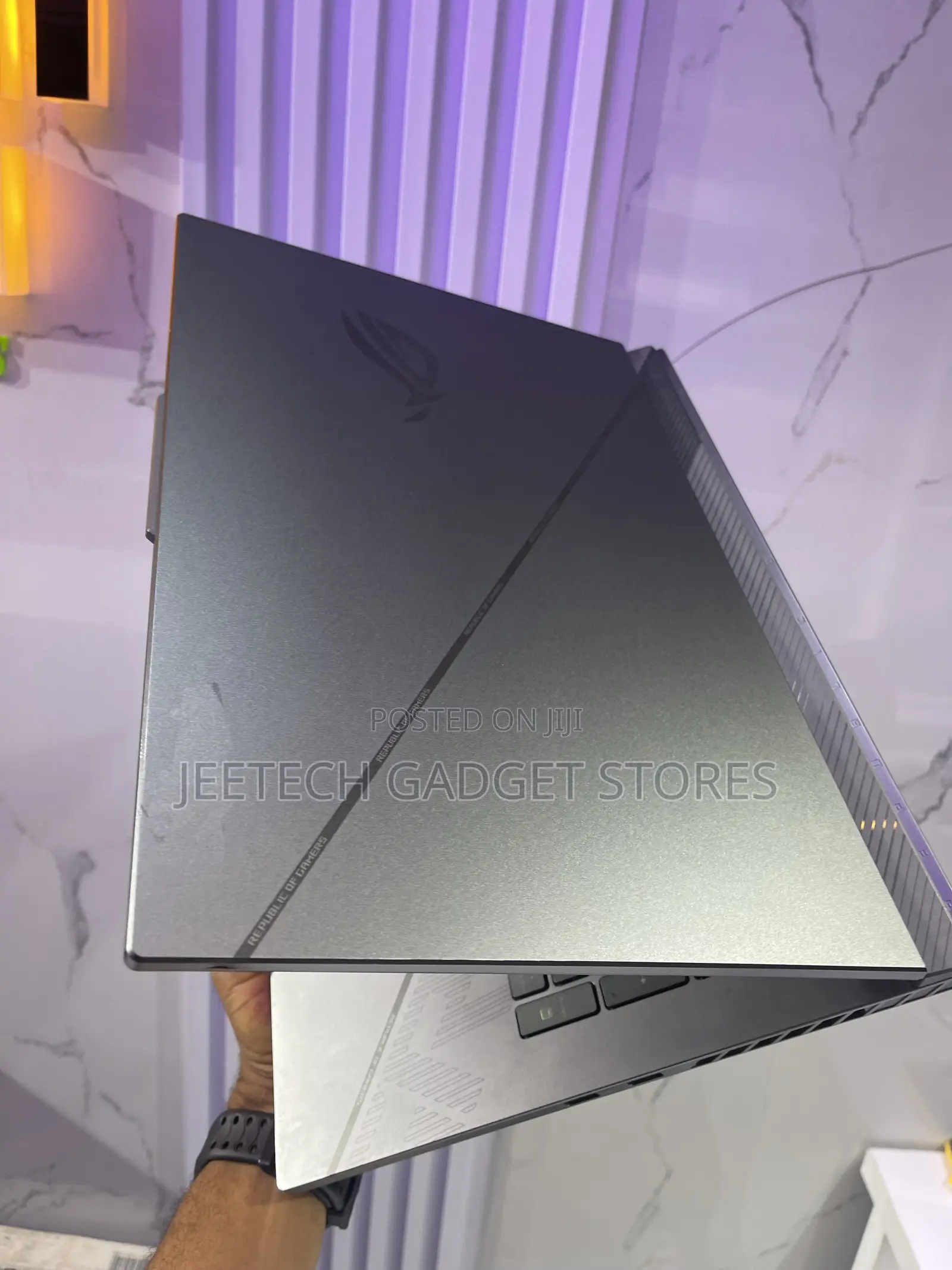 Laptop Asus ROG Strix G18 32GB Intel Core i9 SSD 1T