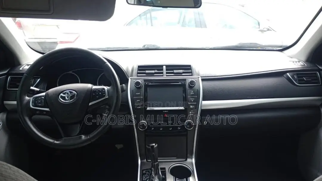 Toyota Camry SE 4dr Sedan (2.5L 4cyl 6A) 2017 Black