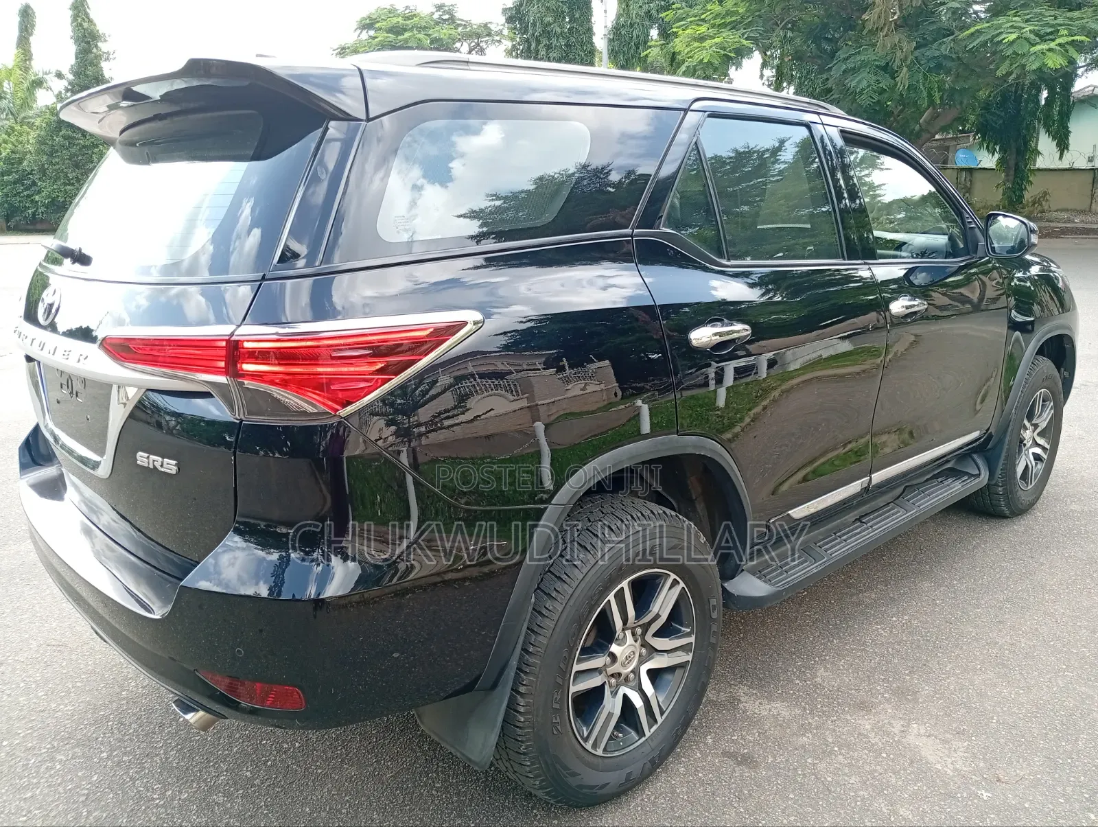 Toyota Fortuner 2021 Black