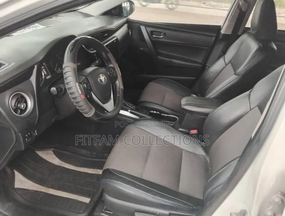 Toyota Corolla 2017 White