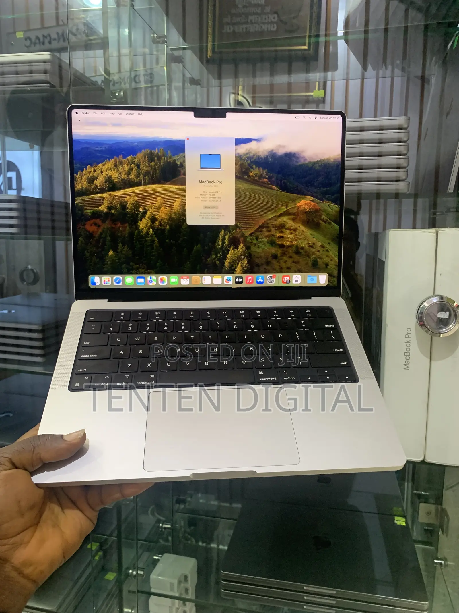 Laptop Apple MacBook Pro 2023 M3 18GB Apple M3 SSD 1T