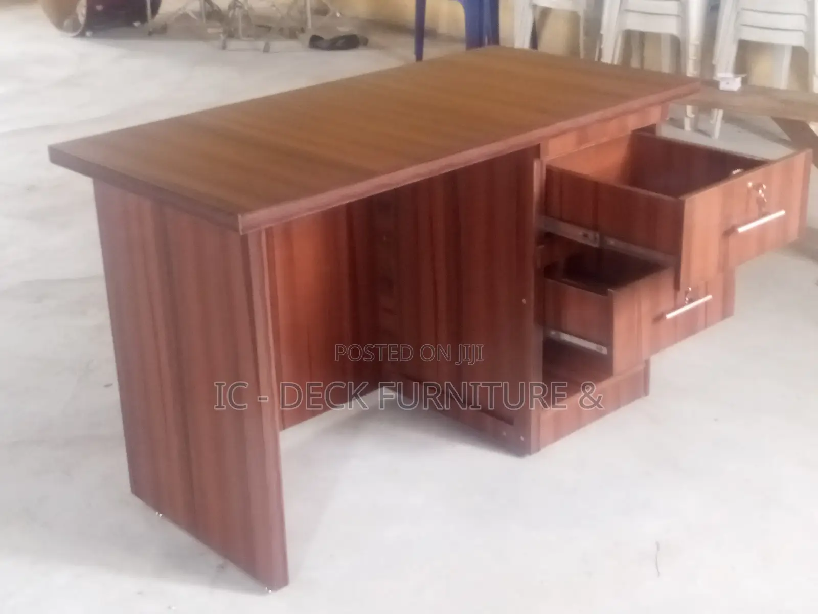 DSK9 Modern Compact Desk, Multi-Shelf Home/Office Computer Desk