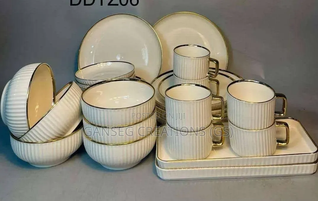 32-Piece Luxury Black/White and Gold European Porcelain Dinnerware Set