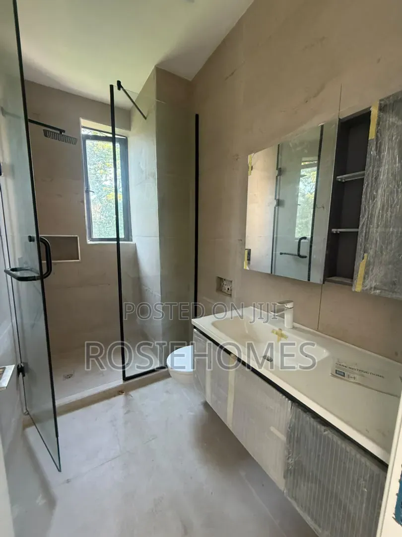 4bdrm Duplex in Ikoyi, Awolowo Road for rent