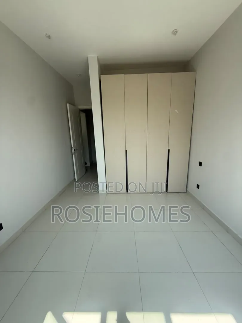 4bdrm Duplex in Ikoyi, Awolowo Road for rent