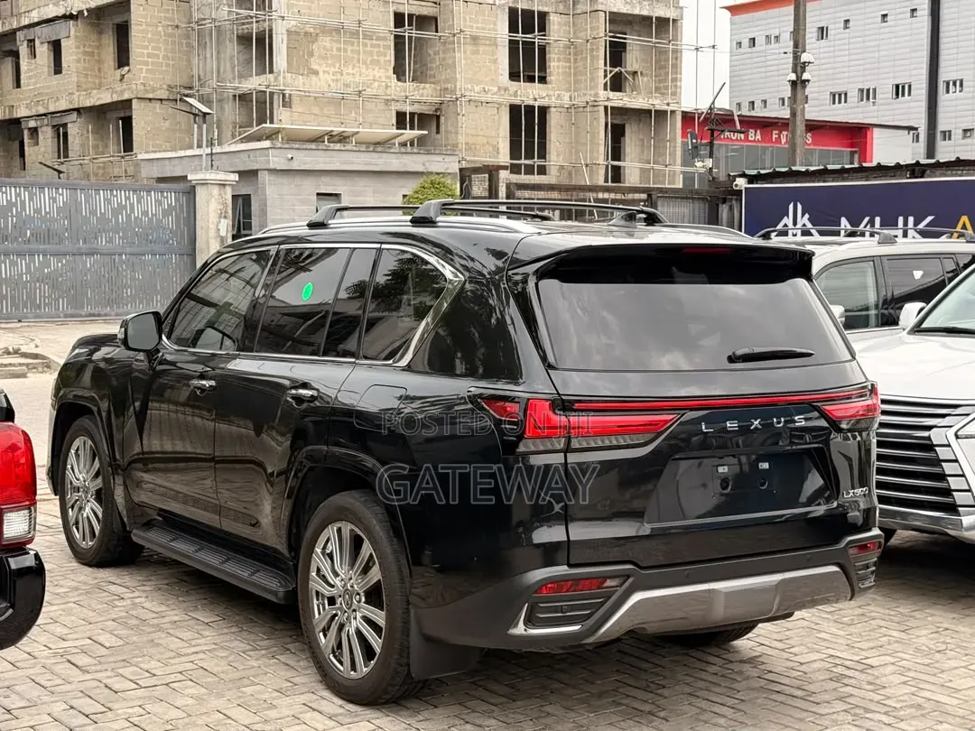 Lexus LX 2023 Black