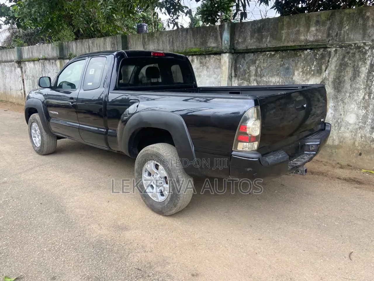 Toyota Tacoma 2005 Black