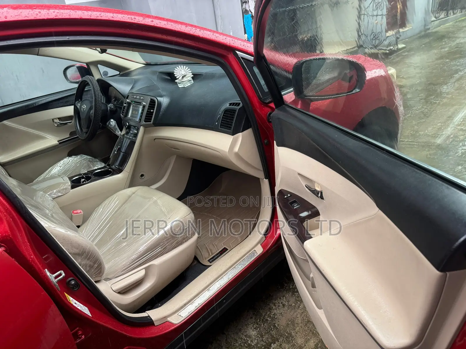 Toyota Venza AWD 2010 Red