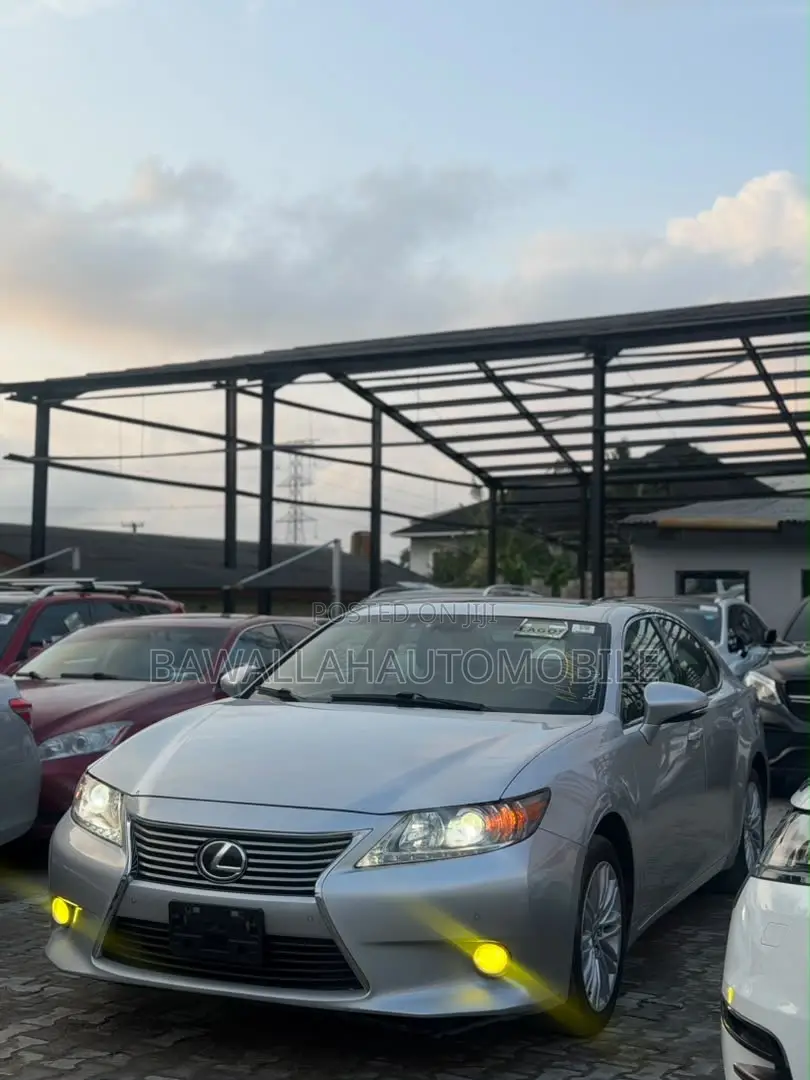 Lexus ES 350 FWD 2013 Silver
