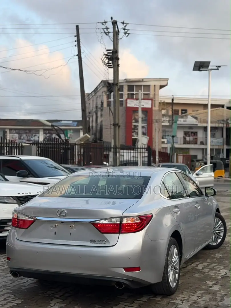 Lexus ES 350 FWD 2013 Silver