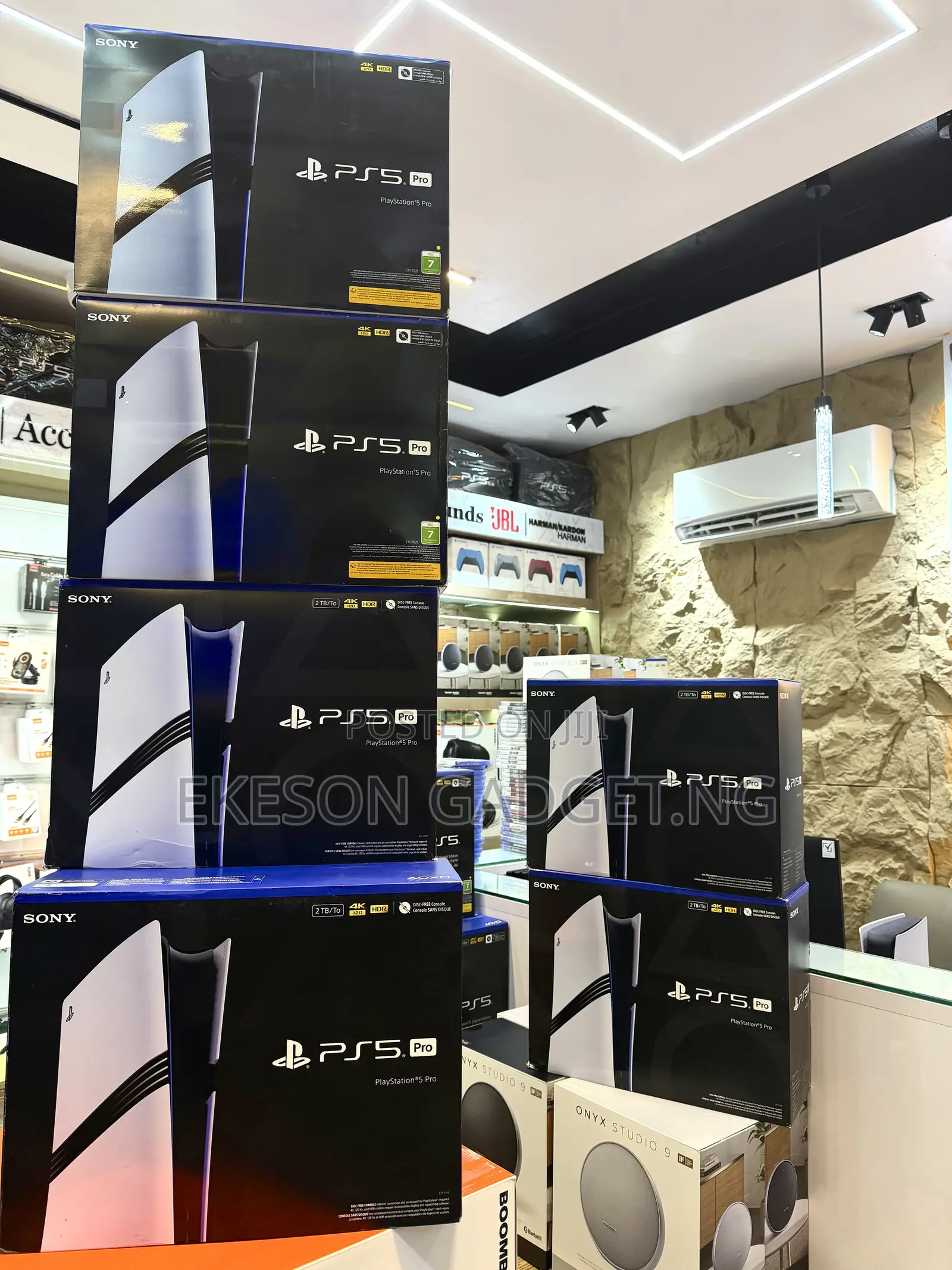 Brandnew Ps5 Pro 2TB With With 1 Year Warranty
