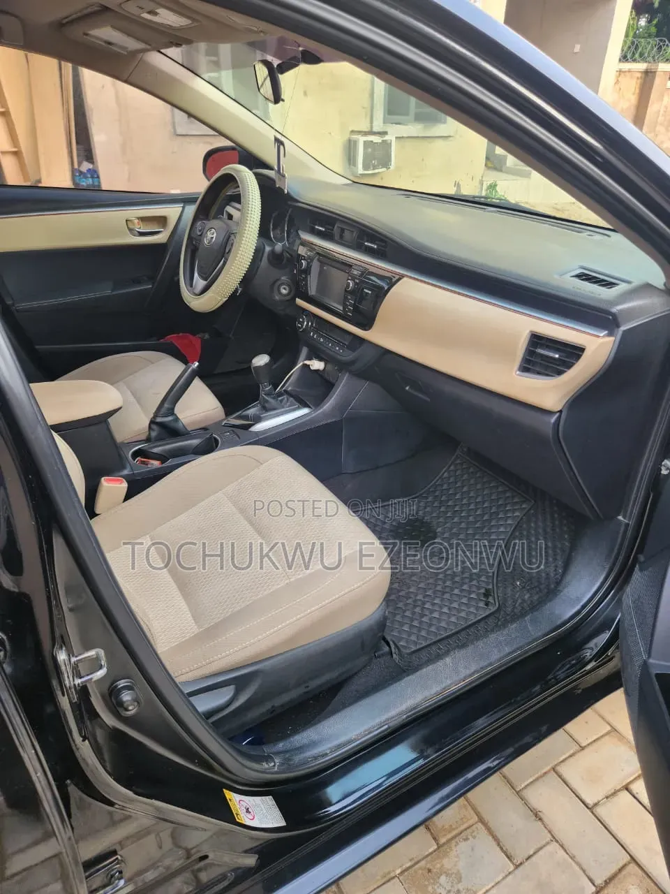 Toyota Corolla 2015 Black