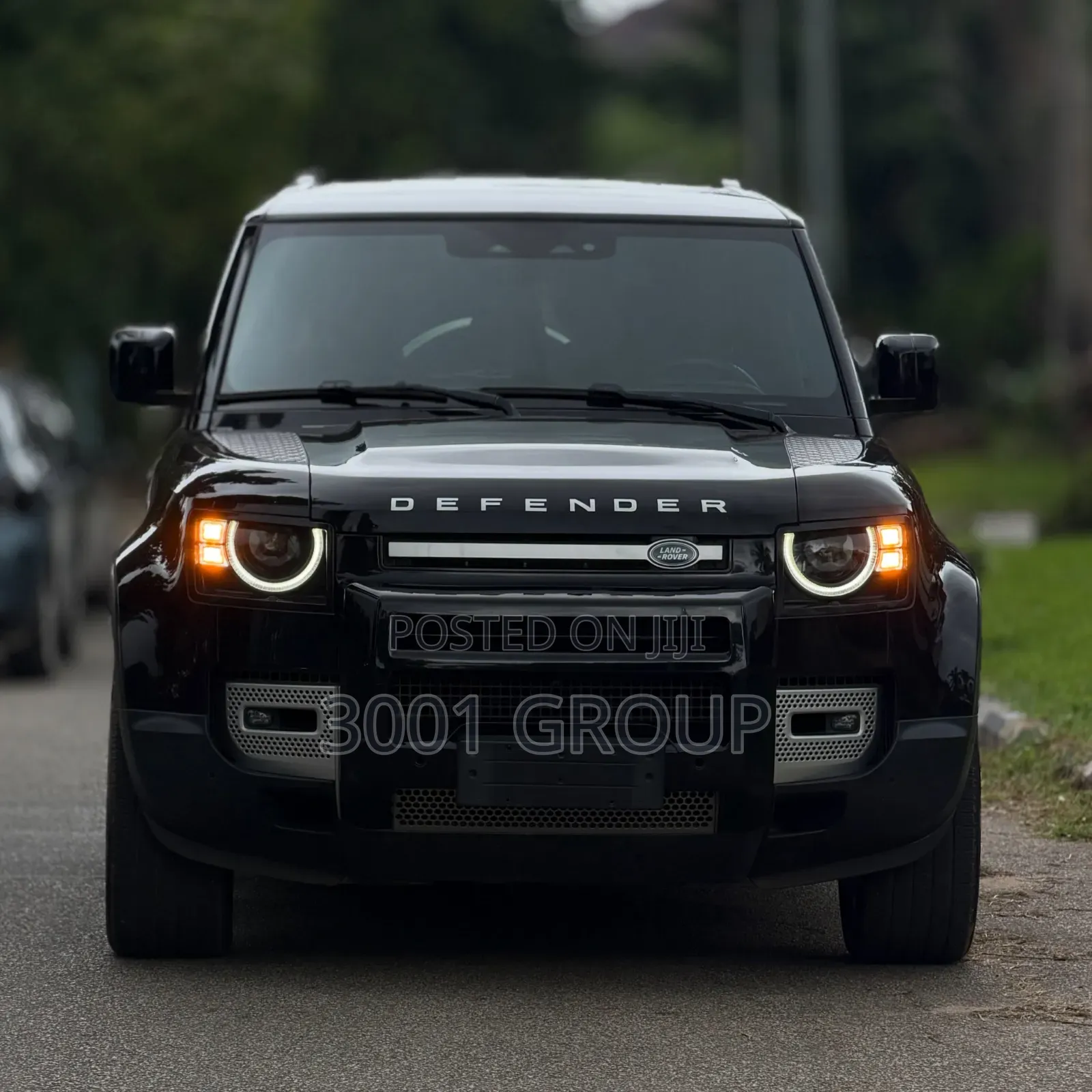 Land Rover Defender 2023 Black