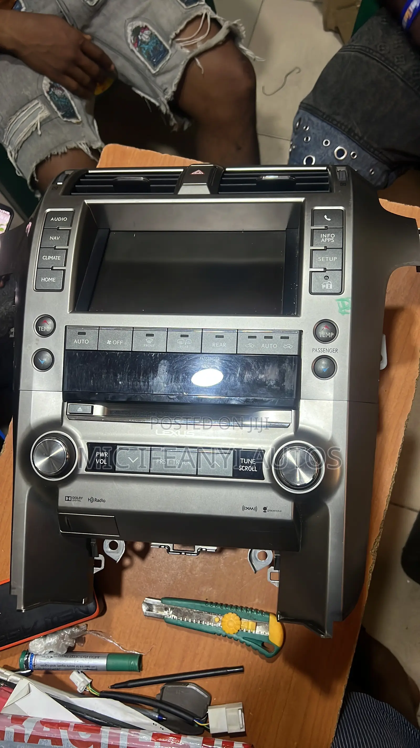 Gx460 Radio/Screen 2015