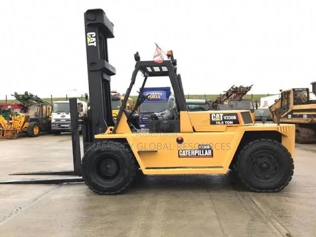 Caterpillar V330B (Heavy-Duty Pneumatic Tire Forklift) -16.5Tons