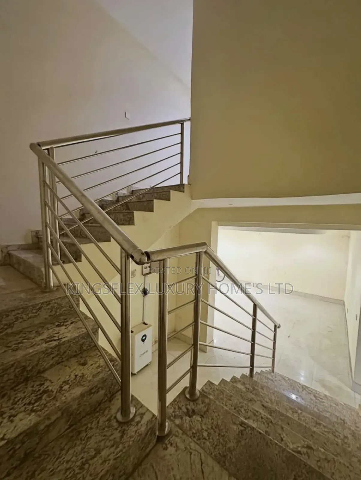 4bdrm Townhouse/Terrace in Estate, Idu for sale
