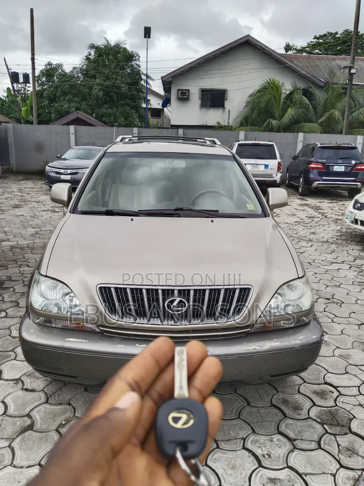 Lexus RX 2002 Gold