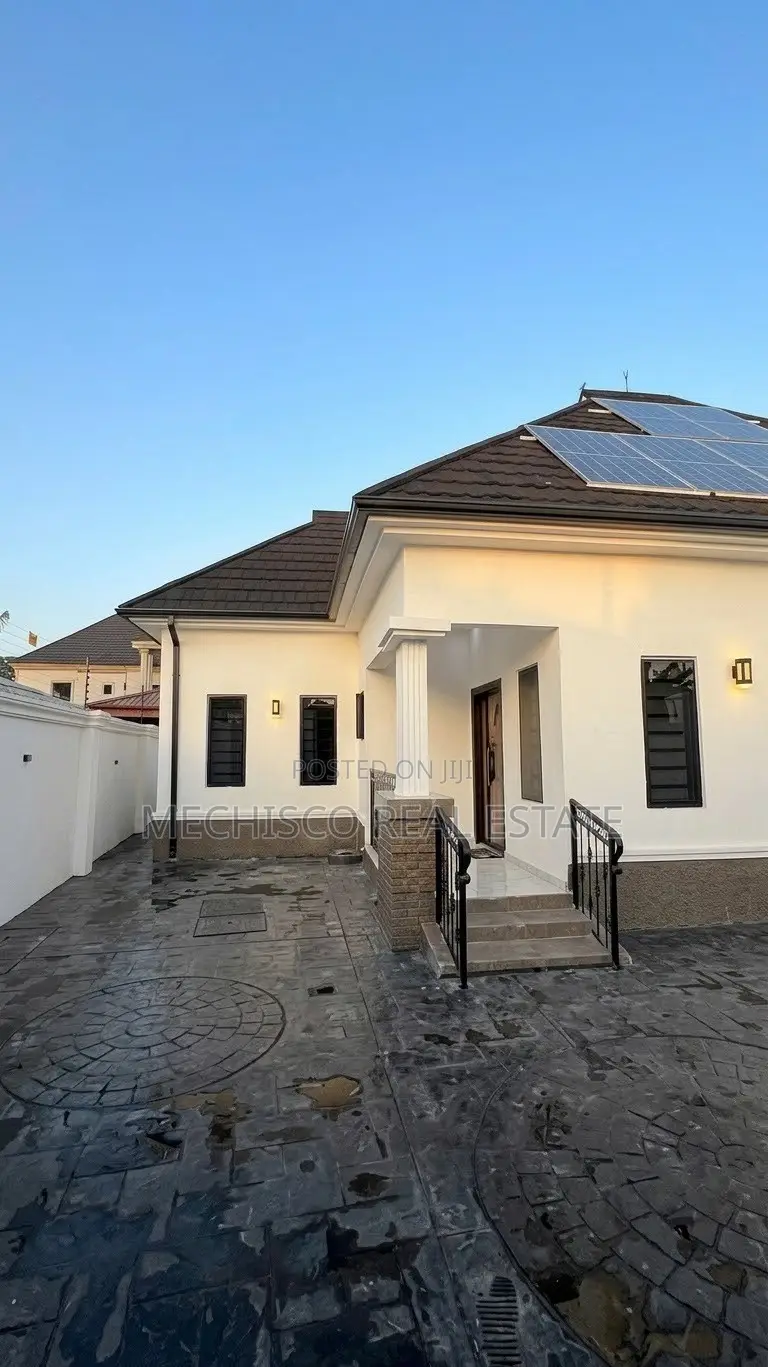 3bdrm Bungalow in Obio-Akpor for sale