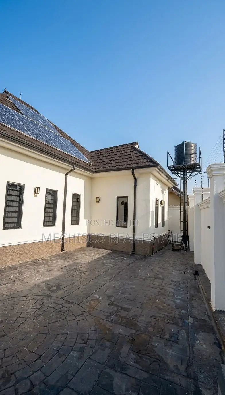 3bdrm Bungalow in Obio-Akpor for sale