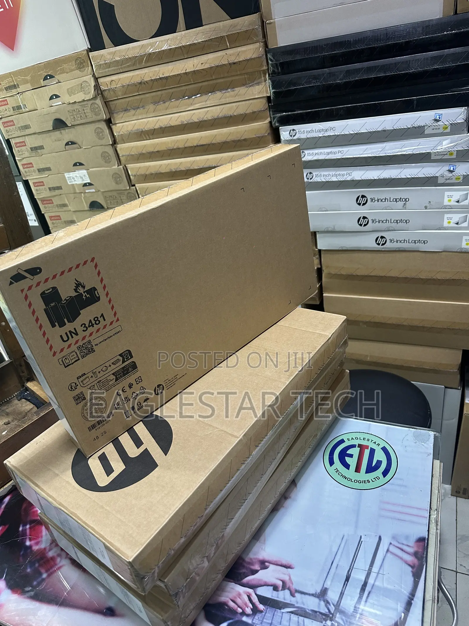 New Laptop HP 14-ep0063 8GB Intel Core Ultra 5 SSD 512GB