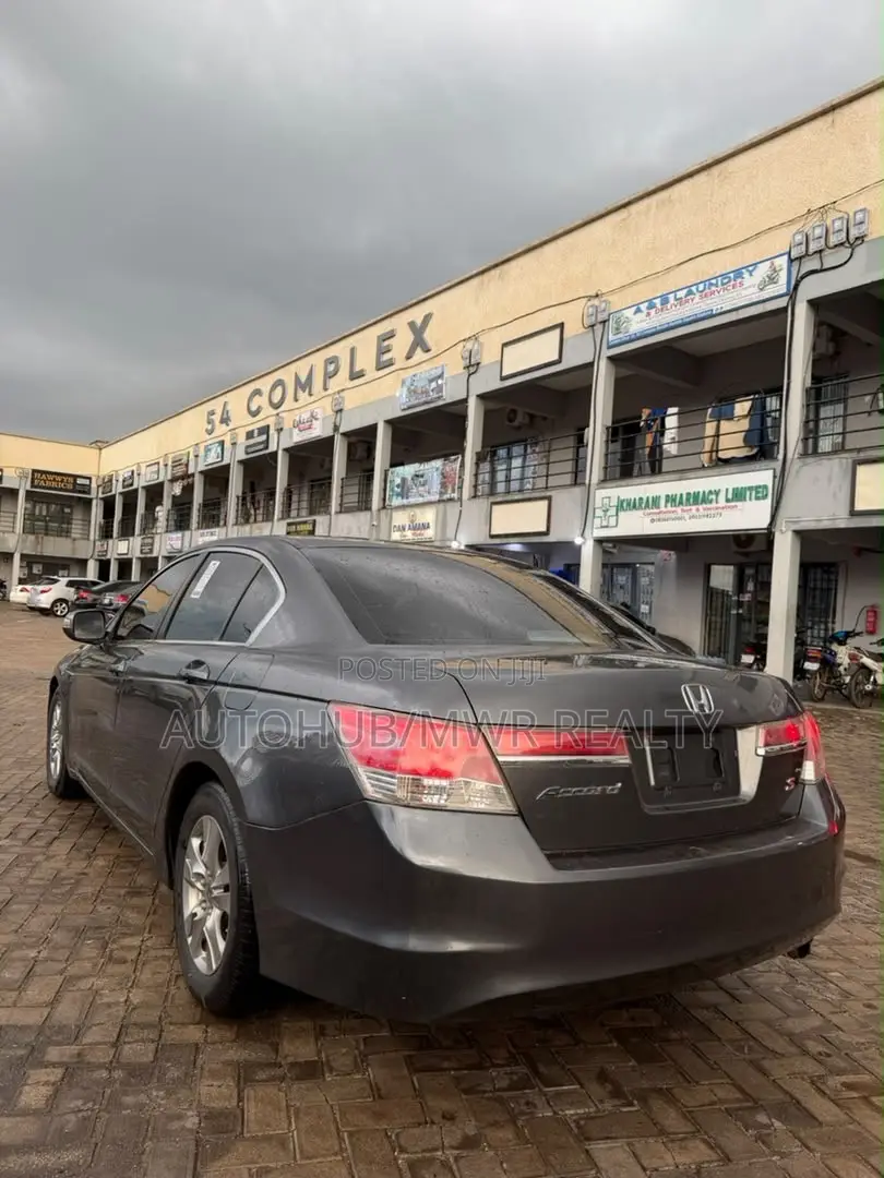 Honda Accord 2012 Gray
