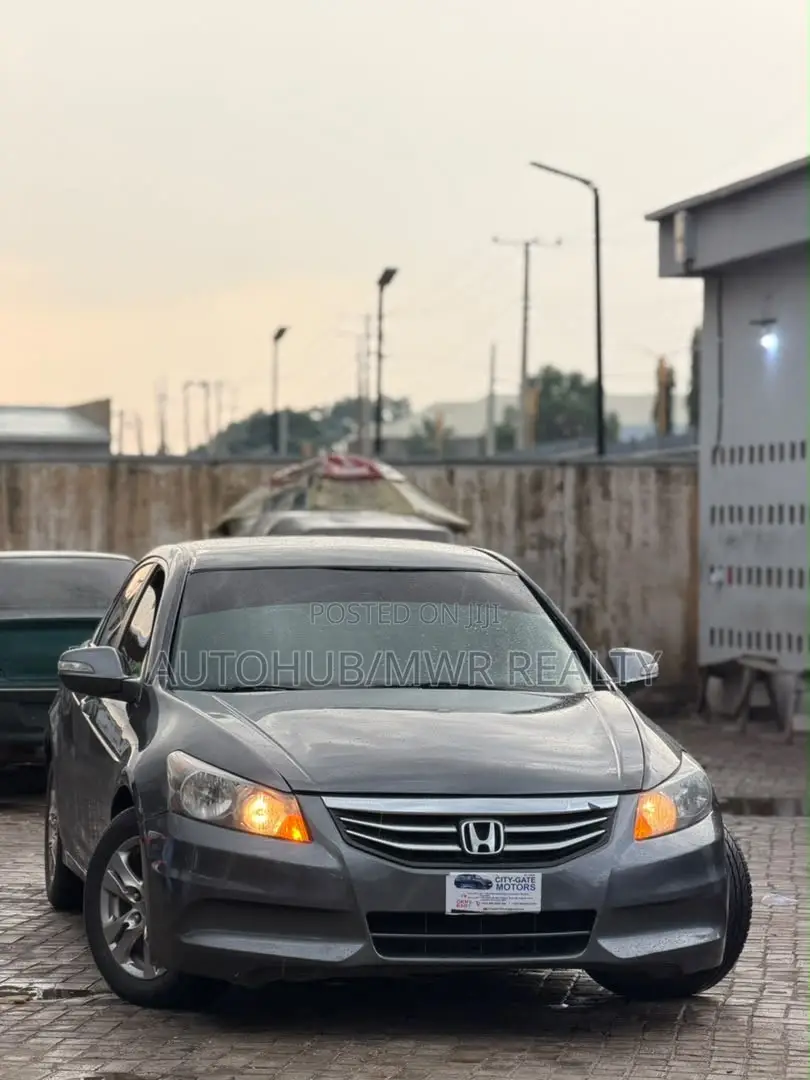 Honda Accord 2012 Gray
