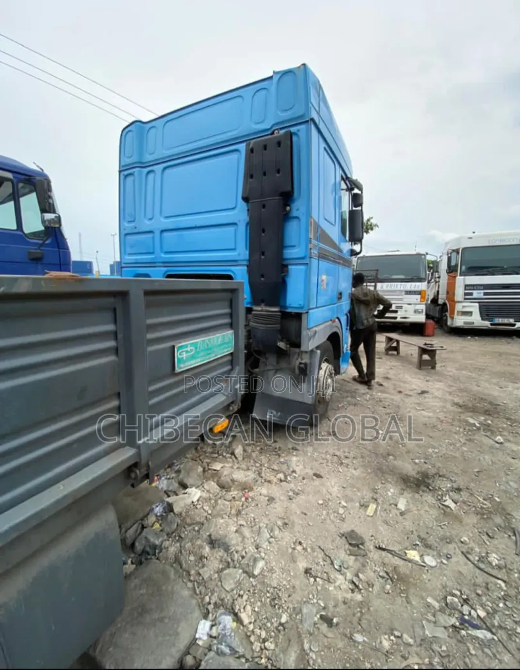 DAF 95XF Pickup Truck 8 Tyres (Foreign Used) 2004