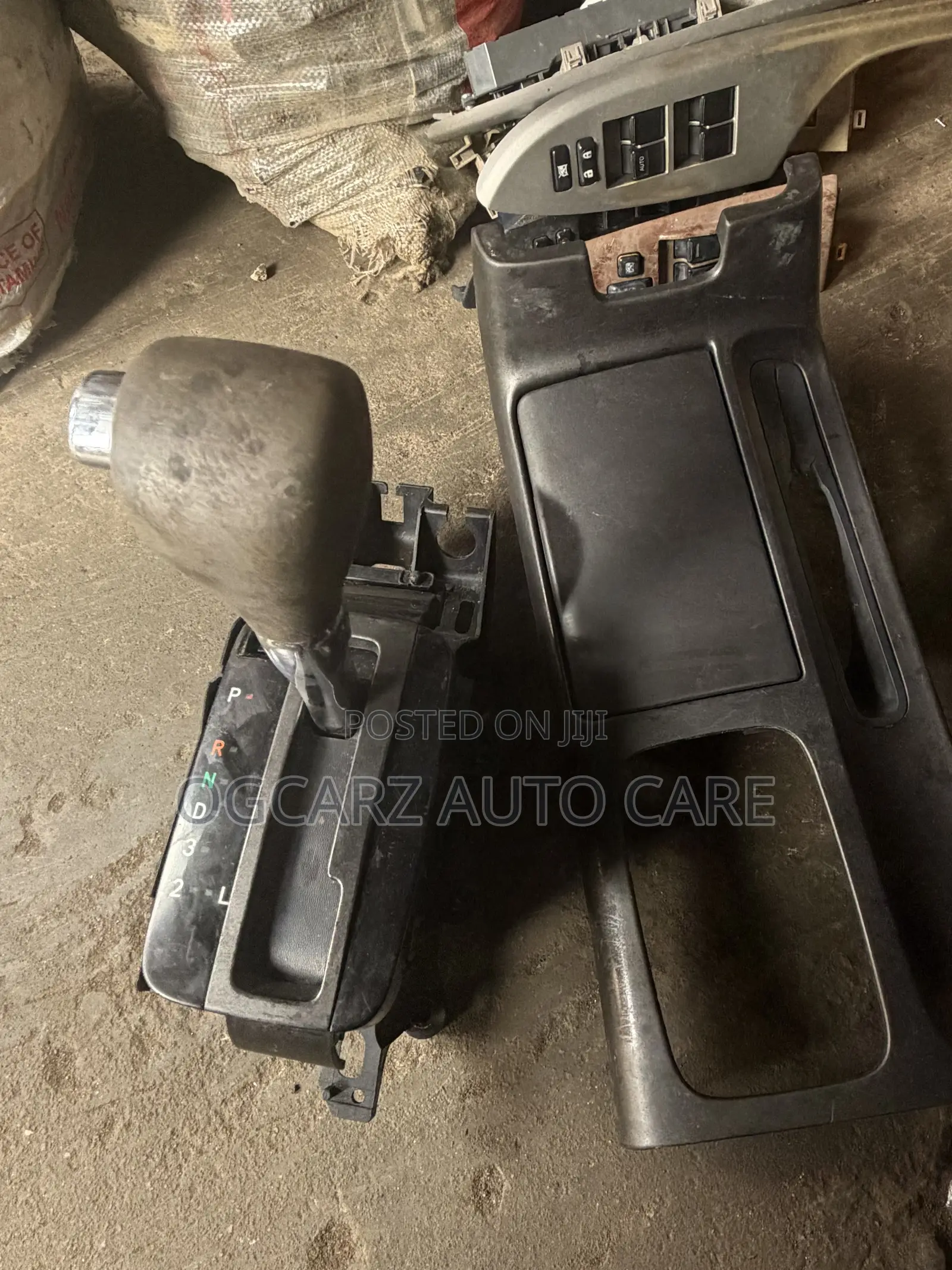 Center Console for Camry 2004 / 2005 /2006 Available Now