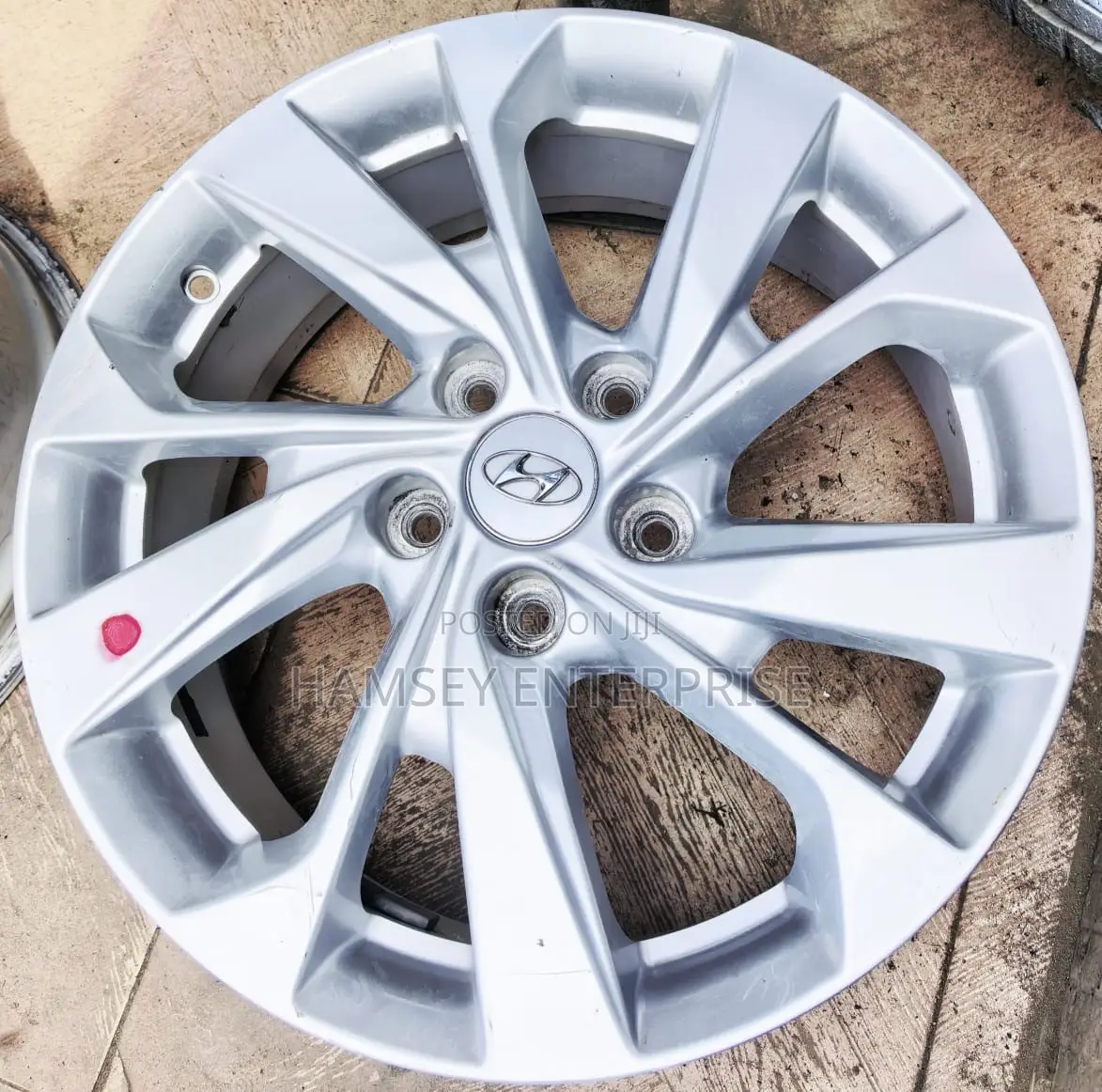 2020 Hyundai Tucson Rim 17